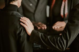 How to Arrange an Obituary in Singapore