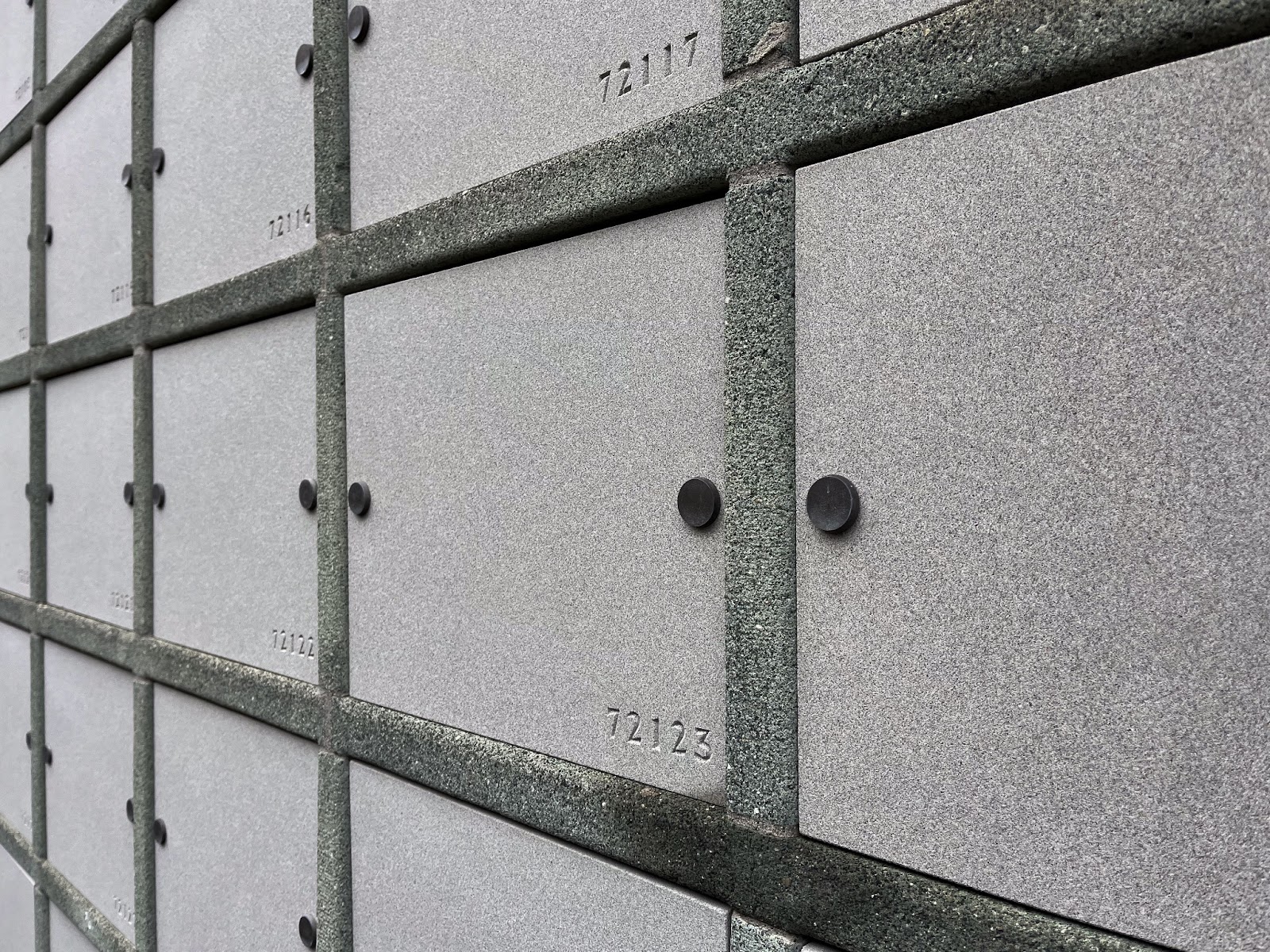 What Is a Funeral Niche & How Much Does It Cost in Singapore?
